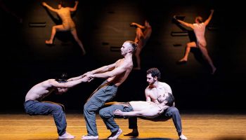 L’ImpruDanse #7 à Draguignan voit grand avec notamment la dernière création de la Batsheva Dance Company - Critique sortie Danse Draguignan Théâtres en Dracénie