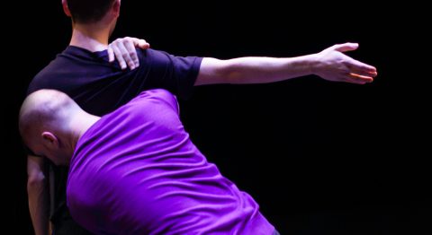 Yvann Alexandre glisse au cœur de l&rsquo;humain avec Infinité - Critique sortie Danse Haute-Goulaine La Quatrain