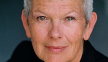 Panchika Velez met en scène Josiane Pinson dans Marée haute - Critique sortie Théâtre Paris _Le Lucernaire