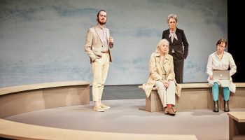 Alain Françon met en scène « Le Moment psychologique » de Nicolas Doutey : une partition qui enchante - Critique sortie Théâtre