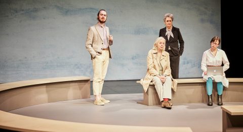 Alain Françon met en scène « Le Moment psychologique » de Nicolas Doutey : une partition qui enchante - Critique sortie Théâtre Paris Théâtre ouvert