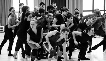 Pulcinella / Firebird, un programme dédié à Stravinsky et qui fait écho à la modernité des Ballets russes - Critique sortie Danse Monaco Grimaldi Forum