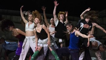 En tournée « Room with a view » de (La)Horde - Critique sortie  Antibes