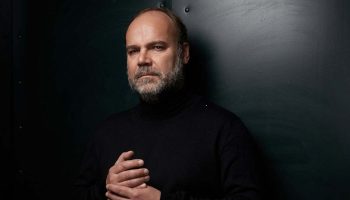 Samuel Jean : le sens de l’articulation - Critique sortie  Paris Athénée Théâtre Louis-Jouvet