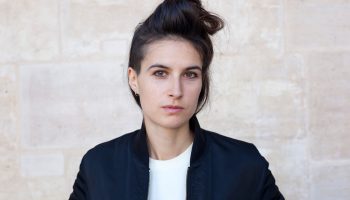 Avec Daddy, Marion Siéfert poursuit son exploration de l’adolescence, de ses difficultés, de ses rêves et révoltes - Critique sortie Théâtre Paris Odéon-Théâtre de l’Europe