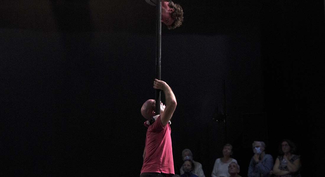 De bonnes raisons, un spectacle de Matthieu Gary et Sidney Pin qui réfléchit avec humour sur le risque - Critique sortie  Paris La Maison des Métallos