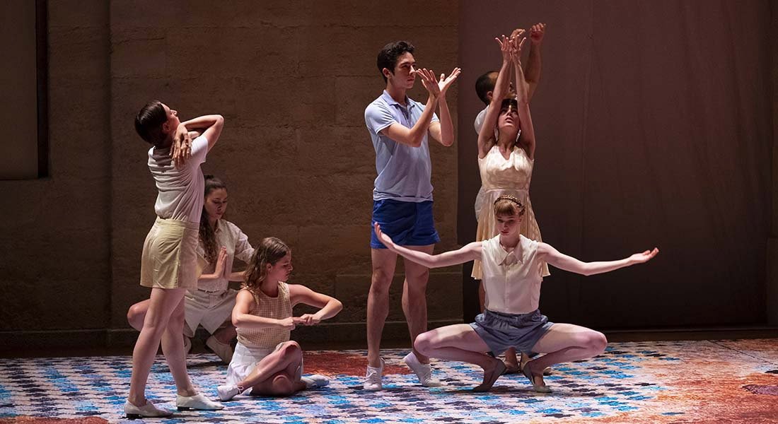 Necesito, pièce pour Grenade : l’écriture de Dominique Bagouet revit à Chaillot - Critique sortie Danse Paris Chaillot - Théâtre national de la danse