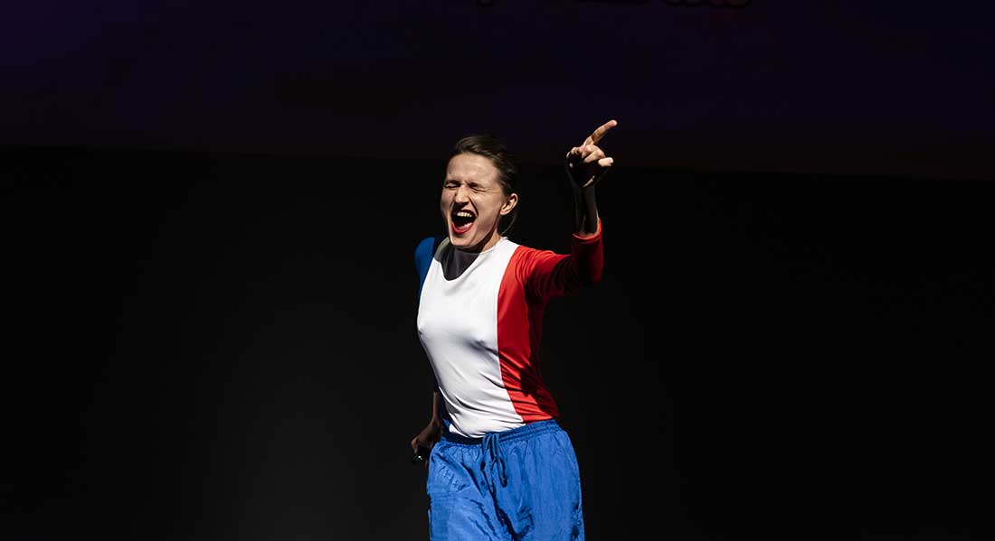 Portraits de famille, une nouvelle conférence spectaculaire d’Hortense Belhôte sur les « oublié.e.s de la Révolution Française » - Critique sortie Théâtre Paris THEATRE DE L'ATELIER