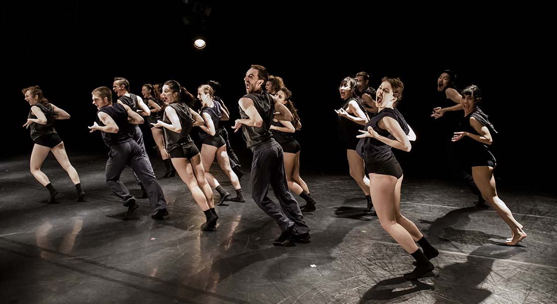 Asylum de la Kibbutz Contemporary Dance Company : un moment fort - Critique sortie  Paris Lycée Jacques-Decour