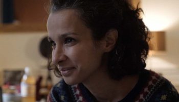 Julie Bertin et Jade Herbulot créent J’ai perdu ma langue ! de Leïla Anis - Critique sortie Théâtre saint denis Théâtre Gérard Philipe