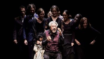 Pupo di Zucchero, La Festa dei Morti d’Emma Dante : un spectacle d’une force poétique rare où la mort est rattrapée par la vie, et vice versa - Critique sortie Théâtre Paris Théâtre de la Colline