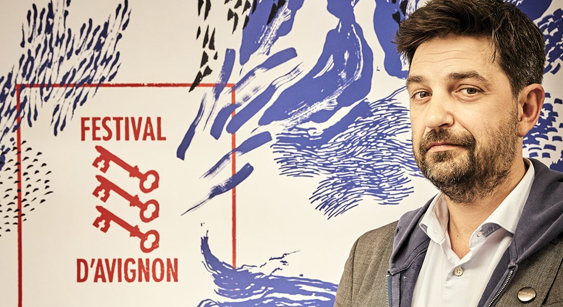 Rencontre avec Tiago Rodrigues, nouveau directeur du Festival d’Avignon : « Être à Avignon en juillet, c’est être au monde » - Critique sortie Avignon / 2023 Avignon Cour d’honneur du Palais des Papes