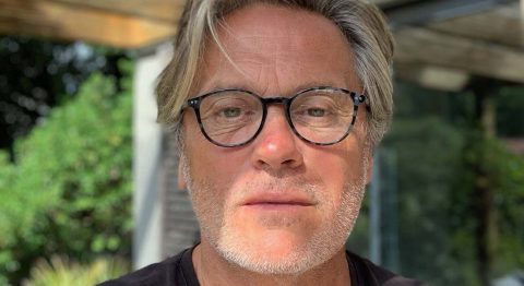 « Voyage à Zurich » : le metteur en scène Franck Berthier aborde la question du suicide assisté - Critique sortie Avignon / 2023 Avignon Avignon Off. Présence Pasteur