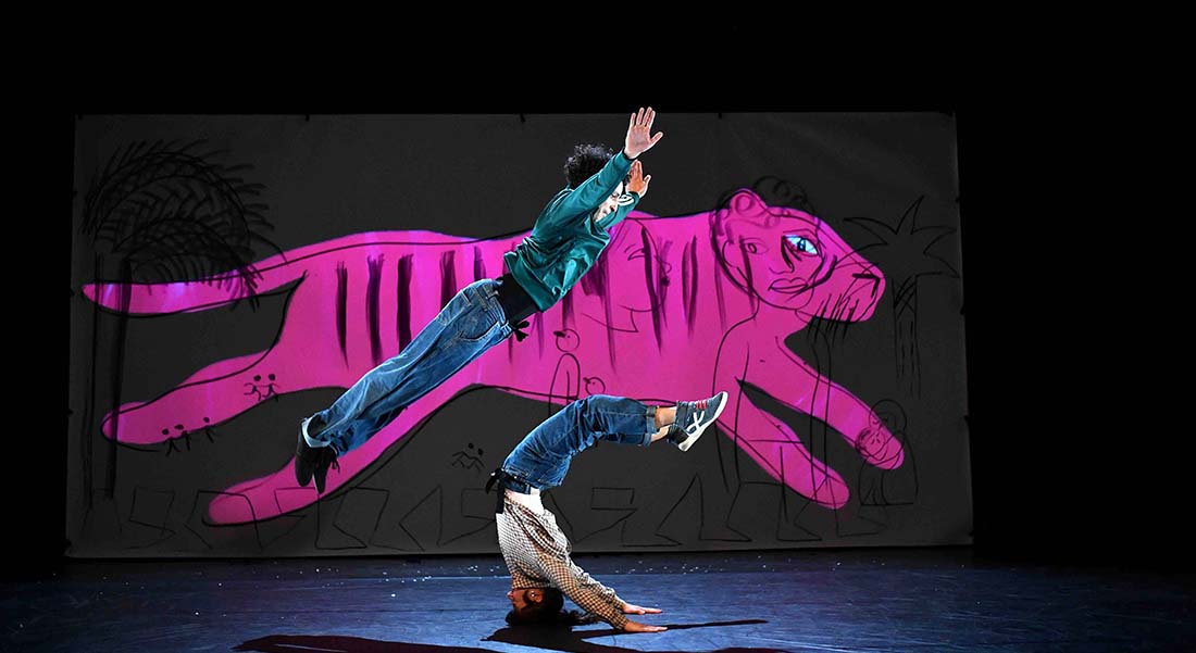 « Je suis tigre » de Florence Bernad, entre danse et cirque - Critique sortie Avignon / 2023 Avignon Avignon Off. La Factory - Théâtre de L’Oulle