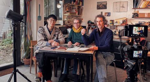 « Kono atari no dokoka » fiction créative avec Michikazu Matsune, Martine Pisani et Theo Kooijman - Critique sortie Avignon / 2023 Avignon Festival d’Avignon. Cour Montfaucon de la Collection Lambert