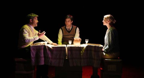 « Le Secret des ombres », une pièce de Grégory Bellanger sur le libre arbitre et la transmission - Critique sortie Avignon / 2023 Avignon Avignon Off. Présence Pasteur