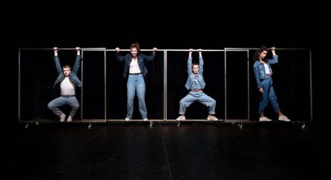 « Mouton noir », une dissection du processus implacable et terrifiant du harcèlement scolaire - Critique sortie Avignon / 2023 Avignon Avignon Off. Théâtre du Train Bleu