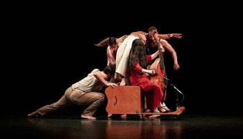 « Phénix », Mourad Merzouki fait résonner les corps avec la viole de gambe - Critique sortie Avignon / 2023 Avignon Avignon Off. Théâtre de l’Oulle