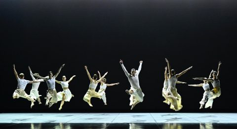 « Torpeur », la nouvelle pièce d’Angelin Preljocaj, emporte son ballet vers des territoires inédits - Critique sortie Danse Aix-en-Provence Pavillon Noir - Centre Chorégraphique National