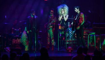 « Hedwig and the angry inch », musical rock transgenre(s) - Critique sortie Avignon / 2023 Avignon Avignon Off. Le Rouge Gorge