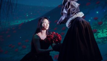 « La Belle et La Bête » de Julien Gelas sublimé par l’art numérique, plastique et musical - Critique sortie Avignon / 2023 Avignon Théâtre du Chêne Noir