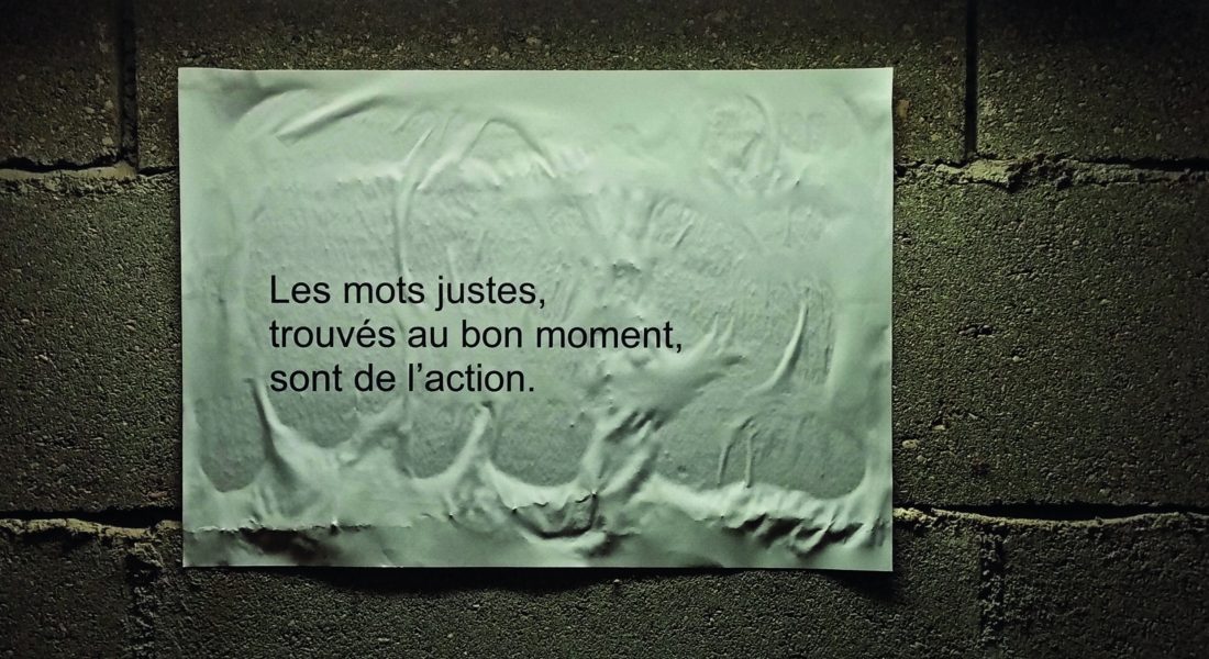 « Lumen Texte » par Olivier Boréel et Perrine Mornay, une performance jubilatoire… sans acteur - Critique sortie Avignon / 2023 Avignon Théâtre du Train Bleu