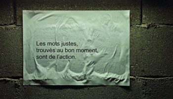 « Lumen Texte » par Olivier Boréel et Perrine Mornay, une performance jubilatoire… sans acteur - Critique sortie Avignon / 2023 Avignon Théâtre du Train Bleu