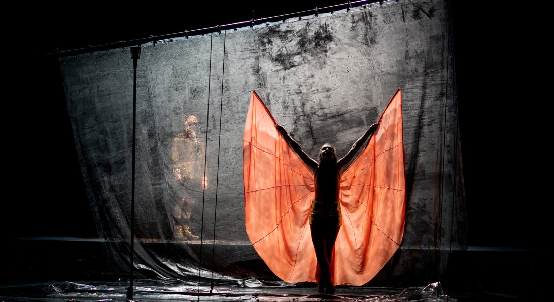 « La Tempête » de Sandrine Anglade, flamboyante - Critique sortie Avignon / 2023 Avignon Théâtre du Chêne Noir