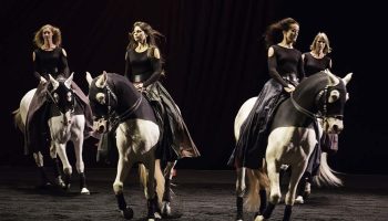Chorégraphie équestre de Bartabas sur « Le Requiem de Mozart » - Critique sortie Classique / Opéra Boulogne-Billancourt La Seine Musicale