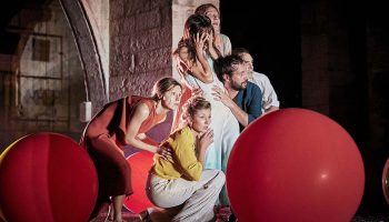 Pauline Bayle adapte et met en scène « Écrire sa vie » d’après l’œuvre de Virginia Woolf, entre incertitude et chaos - Critique sortie Théâtre Montreuil Théâtre Public de Montreuil