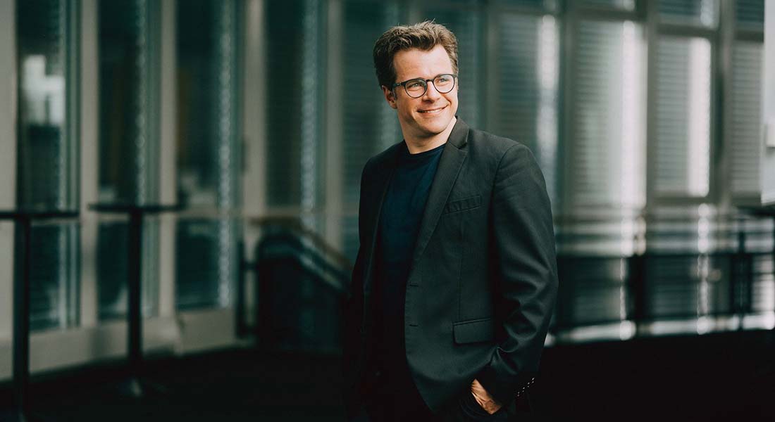 Jakub Hrůša dirige les Wiener Philharmoniker - Critique sortie Classique / Opéra Paris Théâtre des Champs-Élysées