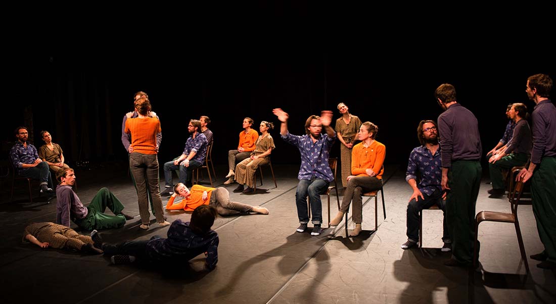 « Les Galets au Tilleul sont plus petits qu’au Havre (ce qui rend la baignade bien plus agréable) » par Claire Loreau et Nicolas Chaignau - Critique sortie Danse Bagneux Théâtre de Bagneux