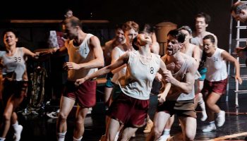 « On Achève bien les chevaux » de Bruno Bouché, une version spectaculaire du marathon de danse - Critique sortie Danse Lyon Maison de la Danse
