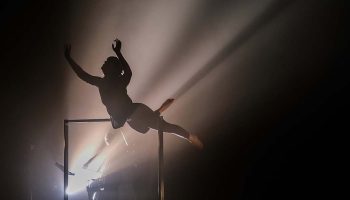 « Un contre un » par Raphaëlle Boitel, destiné aux enfants et aux familles - Critique sortie  Paris _THEATRE SILVIA MONFORT