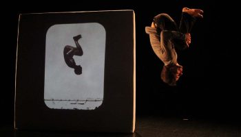 « Faire un tour sur soi-même » de l’Acrobate Matthieu Gary - Critique sortie Théâtre Paris Théâtre du Rond-Point