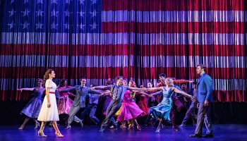 “West Side Story” de Jérôme Robbins, une version revisitée par le metteur en scène Lonny Price - Critique sortie Danse Paris Théâtre du Châtelet