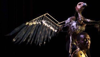 « L’oiseau de Prométhée », entre amitiés et déchirements - Critique sortie  Mont-Saint-Aignan Centre National Dramatique de Normandie-Rouen