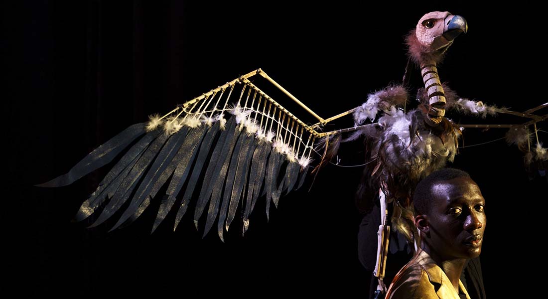 « L’oiseau de Prométhée », entre amitiés et déchirements - Critique sortie  Mont-Saint-Aignan Centre National Dramatique de Normandie-Rouen