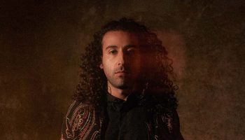 Nouveau projet pour Yessai Karapétian au cœur de ses racines arméniennes - Critique sortie Jazz / Musiques Vauréal L'Antarès