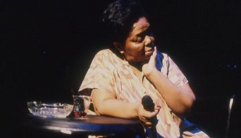 « Cesária Evora, la diva aux pieds nus », un portrait subtil d’Ana Sofia Fonseca - Critique sortie Jazz / Musiques