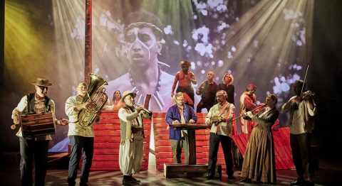 Abdelwaheb Sefsaf offre avec « Kaldûn » un spectacle de théâtre musical grand format et grand public - Critique sortie Théâtre Paris La Tempête - Cartoucherie