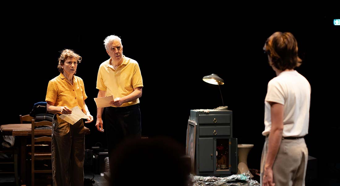 « Les Suppliques » du Birgit Ensemble reconstitue la vie de six personnes juives sous le régime de Vichy - Critique sortie Théâtre saint denis Théâtre Gérard Philipe