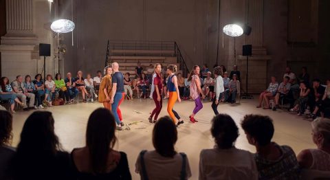 « Branle » de Madeleine Fournier, un ballet des émotions - Critique sortie Danse Paris Atelier de Paris / CDCN