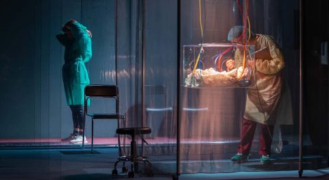 « Cœur Poumon » de Daniela Labbé Cabrera, plongée dans un service de cardiologie pédiatrique - Critique sortie Théâtre Paris Théâtre de la Tempête