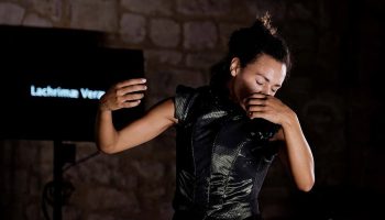 “Come Kiss Me Now” d’Alban Richard, une création enthousiasmante - Critique sortie Danse Caen Théâtre de Caen.