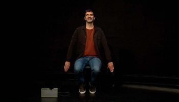 « En addicto », excellent seul en scène de Thomas Quillardet - Critique sortie  Paris Théâtre de l’Aquarium La Cartoucherie