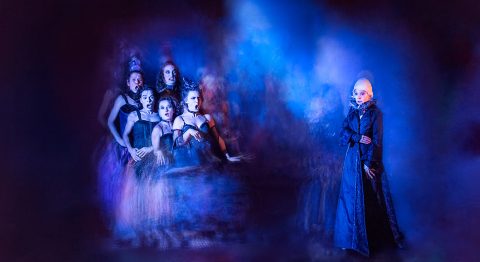 Elizabeth Czerczuk présente « Le Cri d&rsquo;Yvona » inspiré de Witold Gombrowicz. Un théâtre original et saisissant ! - Critique sortie Théâtre Théâtre Elisabeth Czerczuk