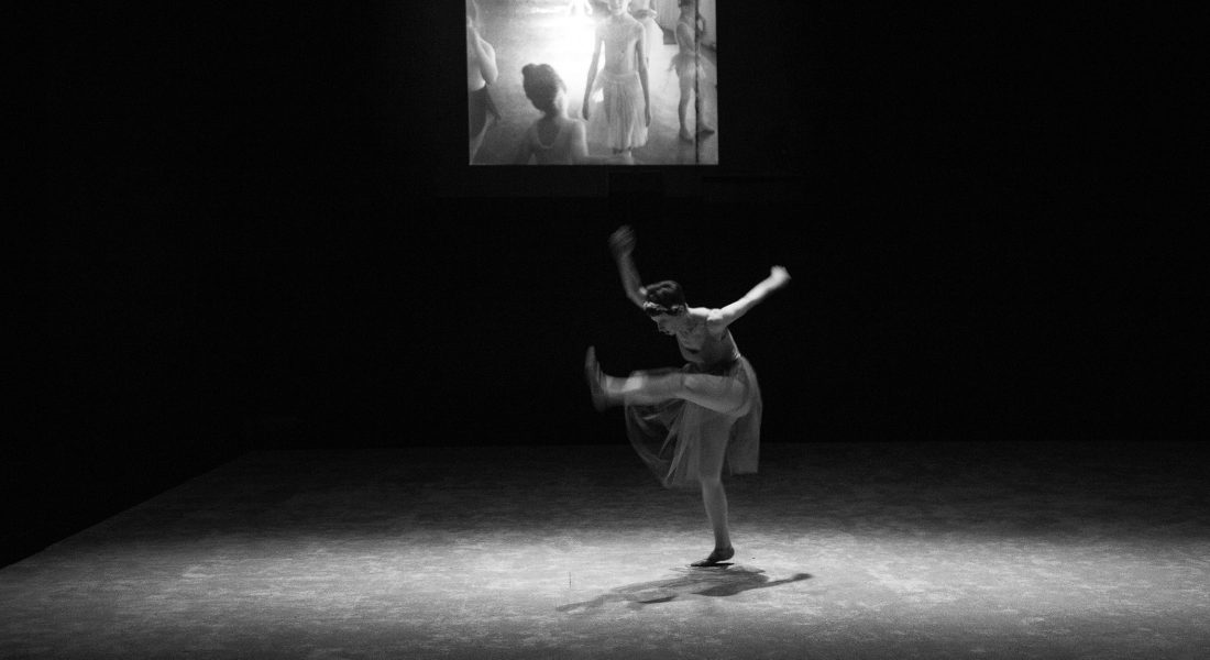 « Austerlitz », l’époustouflante traversée de Gaëlle Bourges - Critique sortie Danse Montreuil Théâtre Public de Montreuil