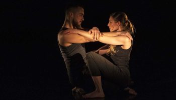 « Kaïros » pas de deux poétique à la danse virtuose de Nathalie Fauquette et Hugo Ciona - Critique sortie  Suresnes Théâtre de Suresnes Jean Vilar