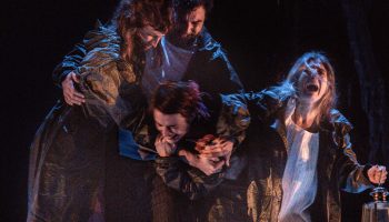 « L’Enfant de verre » d’Alain Batis et de Léonore Confino, une partition théâtrale d’une beauté saisissante autour des violences familiales - Critique sortie Théâtre Paris Théâtre de l'Epée de bois